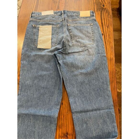 Everlane The Curvy Cheeky Jean - Picture 11 of 14